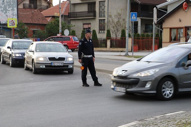 Gužve na putevima oko Čačka 3 CACAK MAGISTRALA GUZVA 25042019 MNA MILOS LUKIC 02