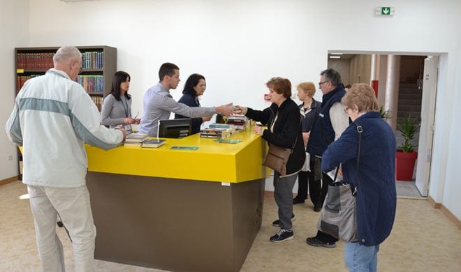Biblioteka