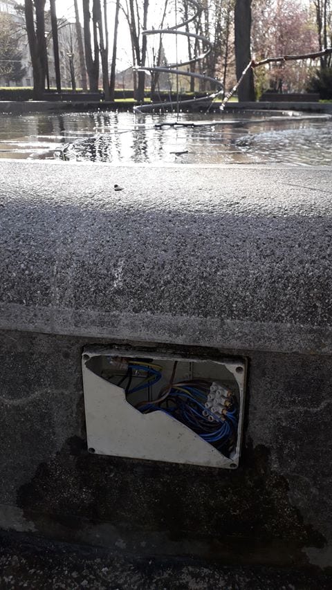 (Ne)bezbedna fontana 1 fontana