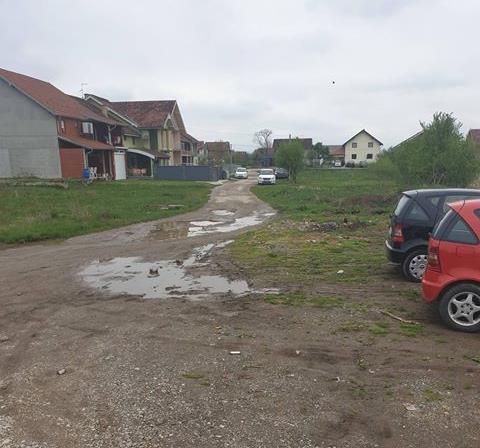 Meštani Obreža: 20 godina čekamo na asfalt 1 obrez