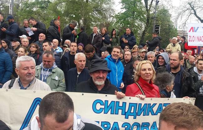 Protest: Crkva ima obavezu da stane u zaštitu vernog naroda 6 protest2 2