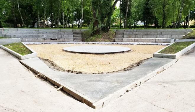 Završava se izgradnja amfiteatra na Moravi, u Parku mladosti 4 3 33