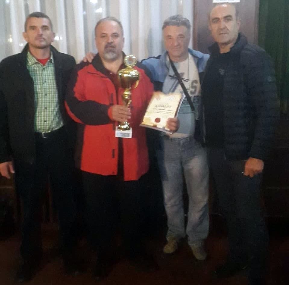Uspešan nastup društva guslara "Tanasko Rajić" 1 guslari