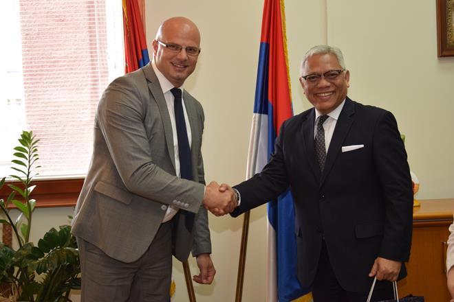 Čačak i Indonezija o mogućoj trgovinskoj saradnji 1 Ambasador indonezije 1