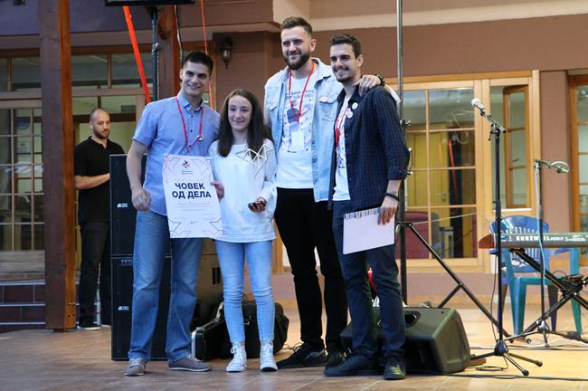 Mural novi simbol Dana kulture u Guči 2 GUCA DANI KULTURE PRIZNANJA 28072019 MNA MILOS LUKIC 03