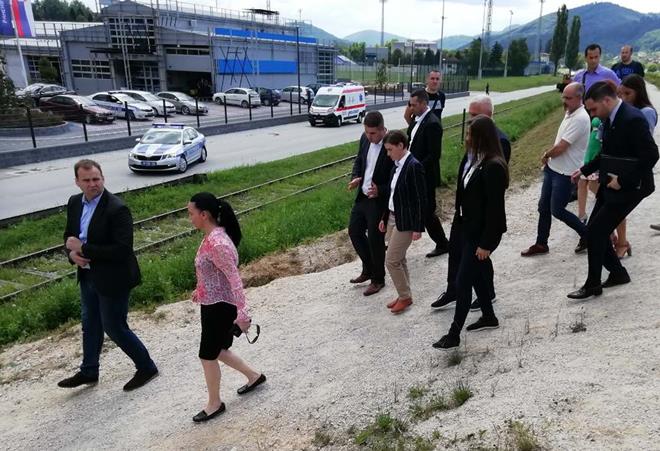 Brnabić: Pomoć opštini Lučani u sanaciji poplava 3 LUCANI BRNABIC BEDEM 24072019 MNA 04