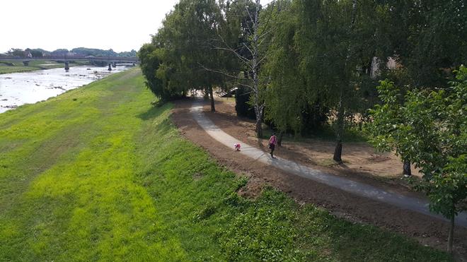 Svečano otvaranje Parka mladosti 7. avgusta 1 Pesacka staza