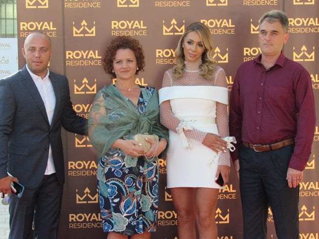 royal8