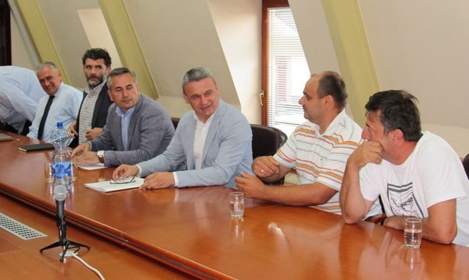 Gradsko rukovodstvo i voćari konačno za istim stolom 1 vocari 1