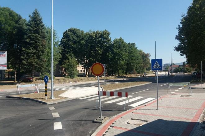 Pri kraju rekonstrukcija ulice 1. oktobar (FOTO) 1 radovi