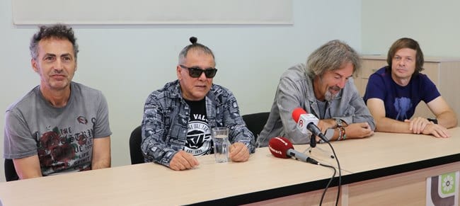 Parni valjak spreman za večerašnji spektakl 1 CACAK PARNI VALJAK KONFERENCIJA 06092019 MNA MILOS LUKIC 01
