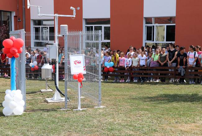 Otvorena savremena meteorološka stanica u Slatini 1 CACAK STANICA OTVARANJE 12092019 MNA MILOS LUKIC 02