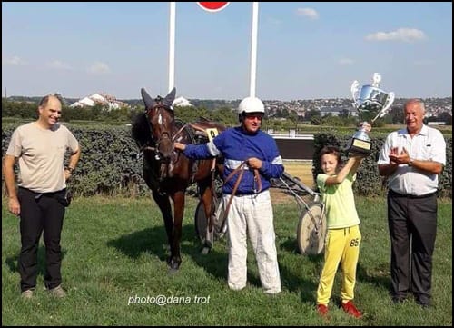 POLONEZA ž d Sipper Sisu Pretty Dancer i Daguet Rapide