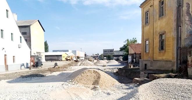Todorović: Ploče umesto asfalta na Gradskom bedemu 3 desetka1