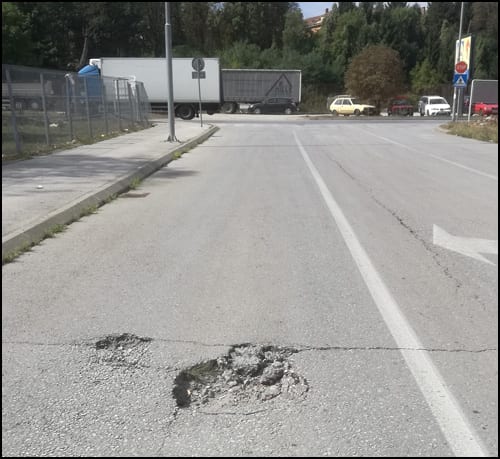 rupa na ulici bolnica