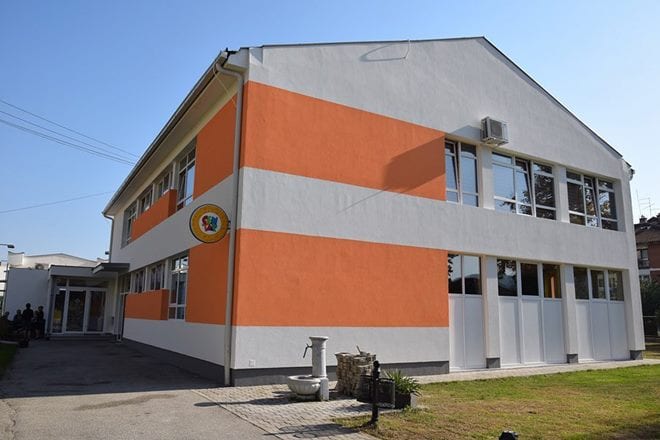 Rekonstruisana zgrada udruženja gluvih i nagluvih 1 CACAK GLUVI I NAGLUVI ZGRADA TODOROVIC 28102019 MNA GRAD CACAK 03
