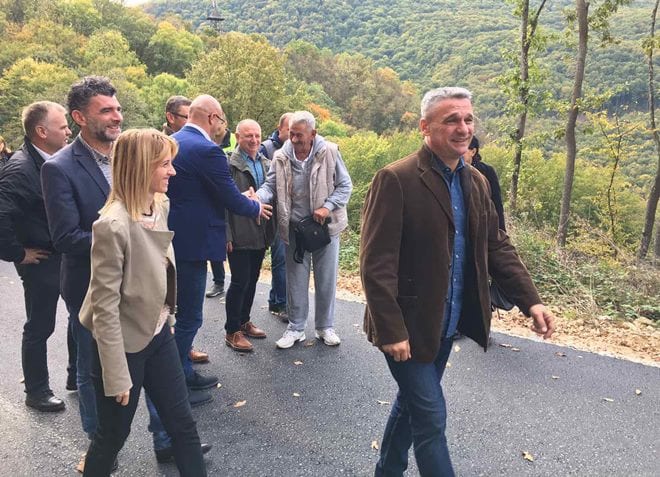 Konačno asfalt na putu ka vrhu Kablara 3 CACAK KABLAR PUT 10102019 MNA 01