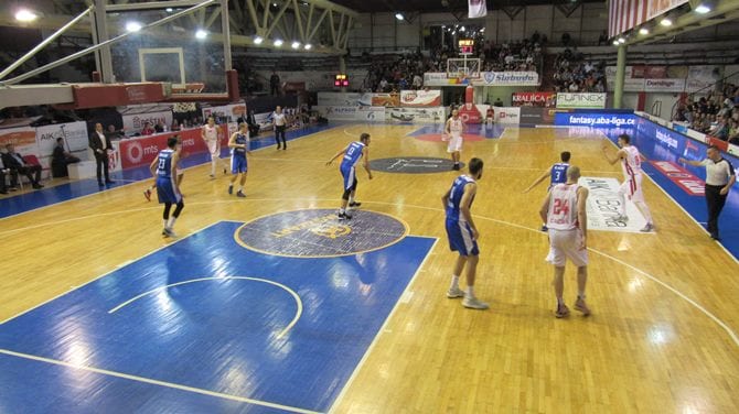Borac ubedljivo nadigrao Spars, prvi na tabeli 1 borac9