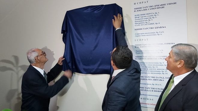 U Moravičkom upravnom okrugu otkrivena Info ploča „GlobalLocal" 2 ploca1