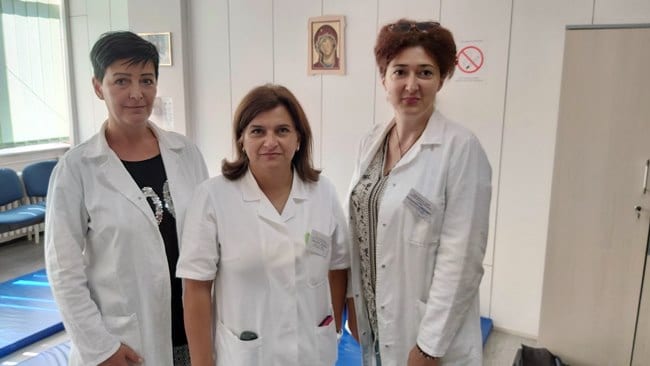 Zanovljena oprema u školi za trudnice 3 sestre