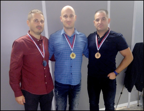 Najbolji u klasi MX3 s leva na desno Viktor Lang, Vlade Rajevic i Dejan Paunovic