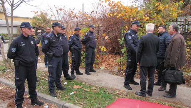 Izvršitelji u FRA, policija blokirala pogon 5 fra