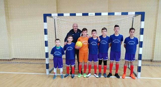 Igra u Nemačkoj ali ne zaboravlja zavičaj 6 skola10