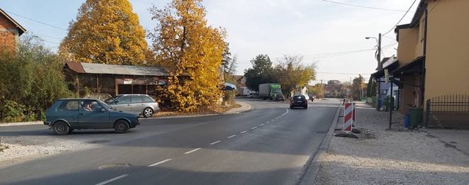 Nebezbedna krivina, vratite ležećeg policajca 4 trbusani1
