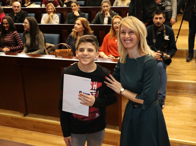 CACAK UCENICI STUDENTI NAGRADE 14122019 MNA MILOS LUKIC 06