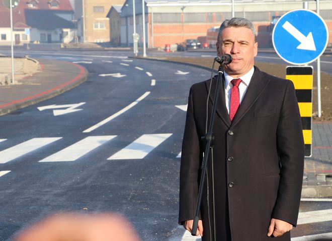 4 godine za gradnju 330 metara 1 CACAK ULICA 10 MILUN TODOROVIC 18122019 MNA MILOS LUKIC