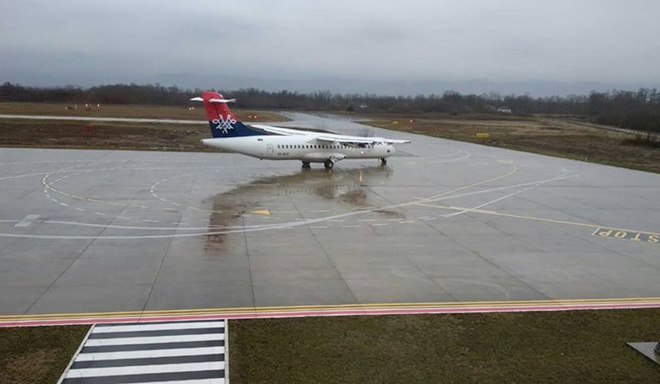 LADJEVCI AERODROM MORAVA AVION 24122019 MNA AERODROM MORAVA 2