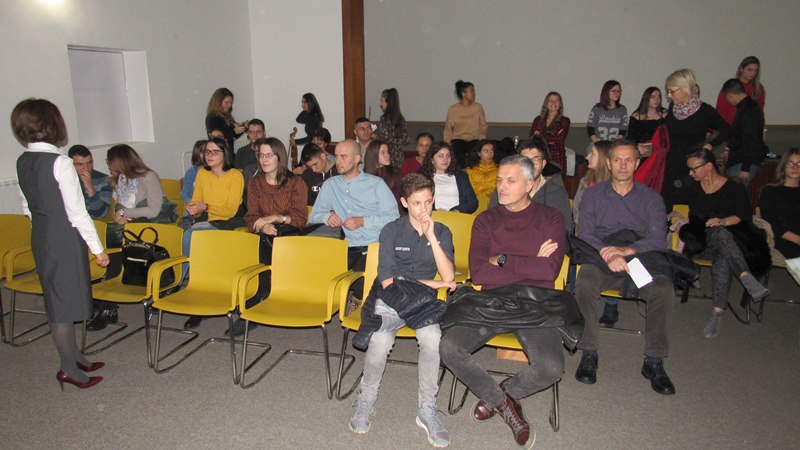 Sve će biti u redu, svi problemi su rešivi 13 ekonomska skola8