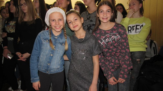 Humanitarna žurka učenika Gimnazije (FOTO) 17 gimnazija10