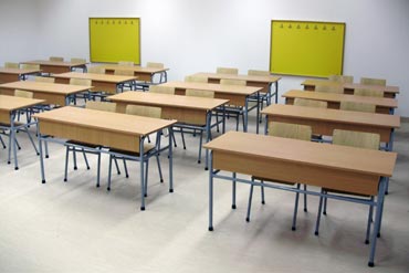 OŠ Preljina: Nagrada za najvrednije 1 skolski namestaj pocetna 1
