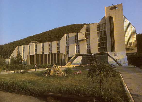 Kur umlijska I Vranjska Banja Novi Plen Za Biznismene Bliske SNS 