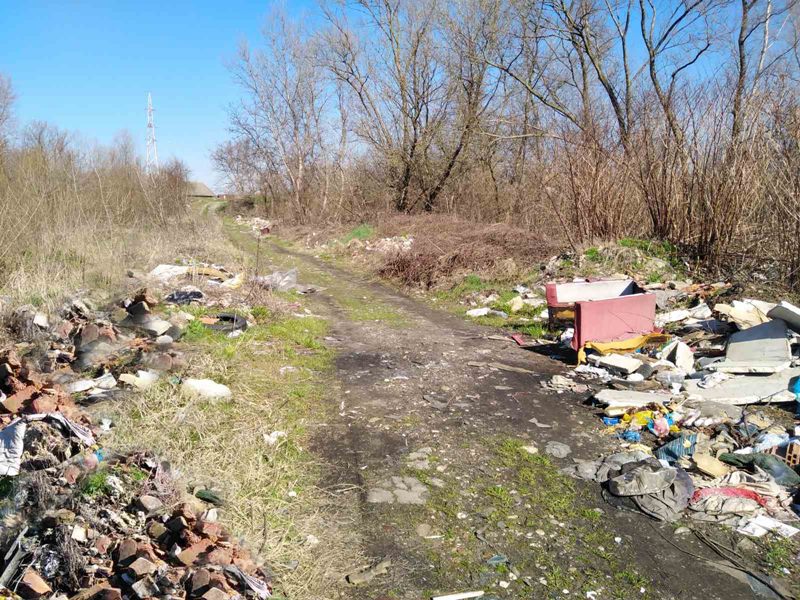 Очишћена највећа дивља депонија у Чачку (ФОТО) 3 deponija3