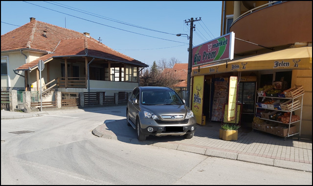 parkiranje žensko 1