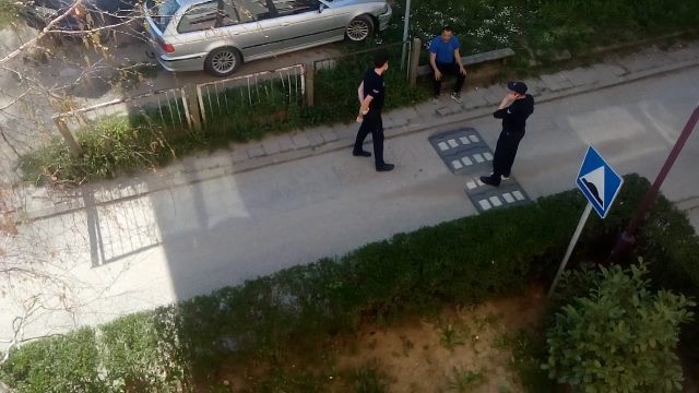 policija