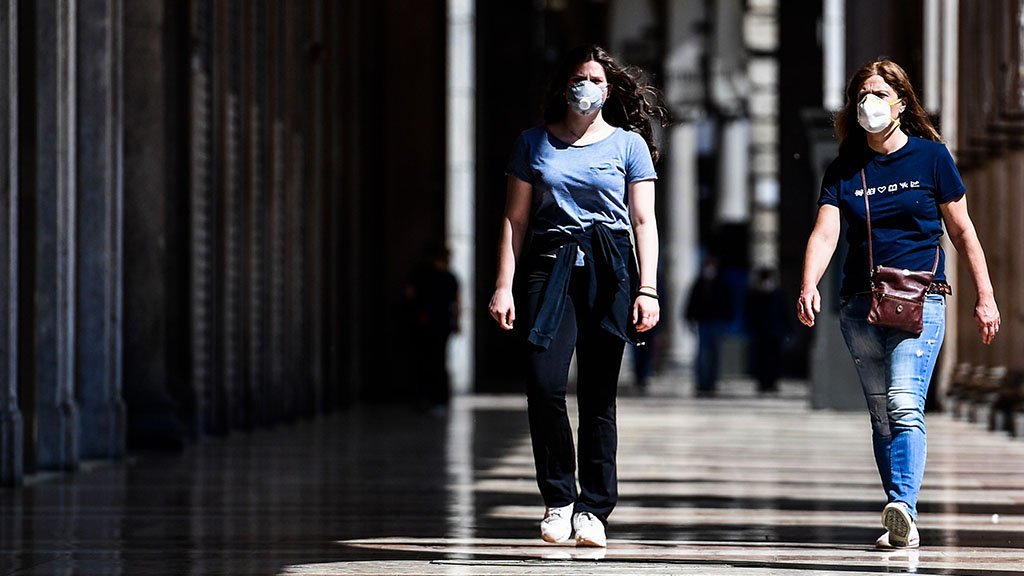 Korona virus: U Srbiji novi zaraženi, Australija pobeđuje virus, u Meksiku broj mrtvih raste, a iz Crne Gore putnici poleteli za Ljubljanu 1 žene šetaju