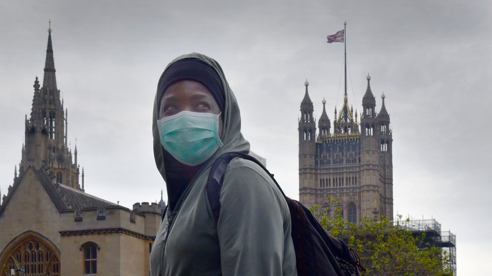 Korona virus: Svetska zdravstvena organizacija upozorava da virus ne posustaje, u Srbiji dozvoljene posete domovima za stare 1 kovid-19