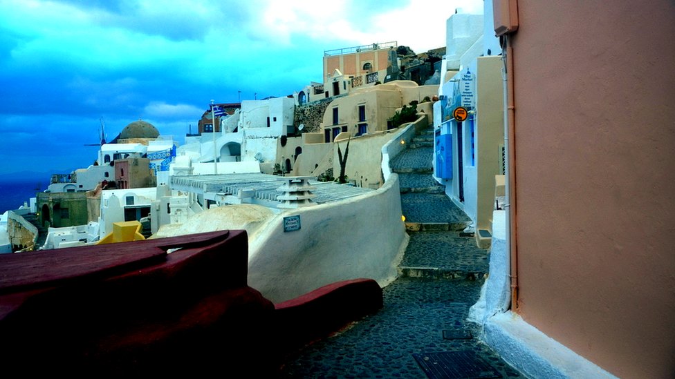 Korona virus, letovanje i Grčka: Da li se turisti vraćaju na ostrva 1 Santorini