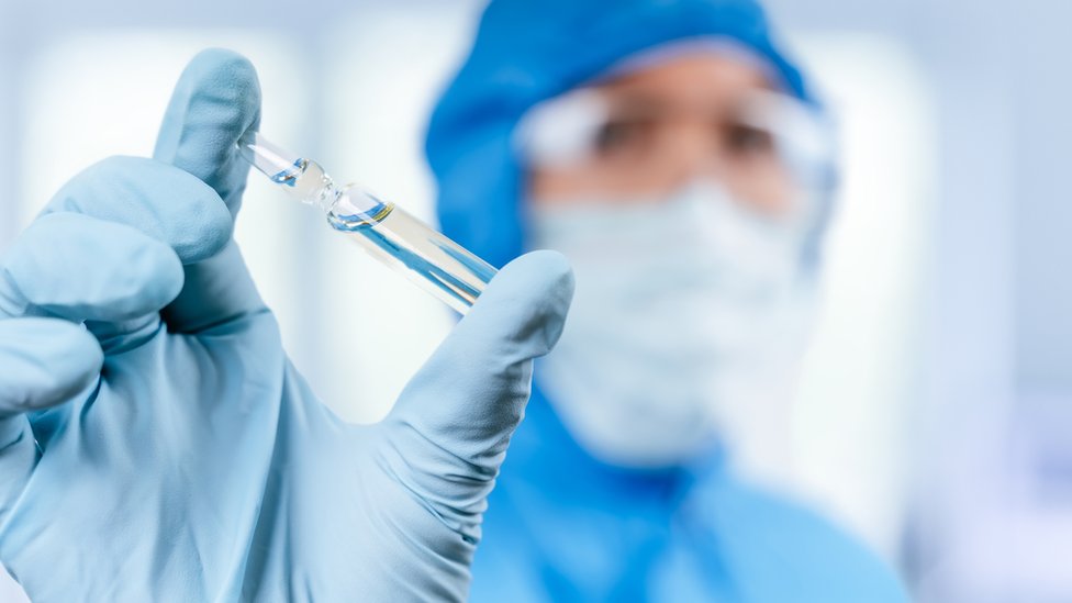 Korona virus: Matematika čeka maturante, 650 zaraženih u nemačkoj klanici, sve gore u Latinskoj Americi 3 doktor drži lek