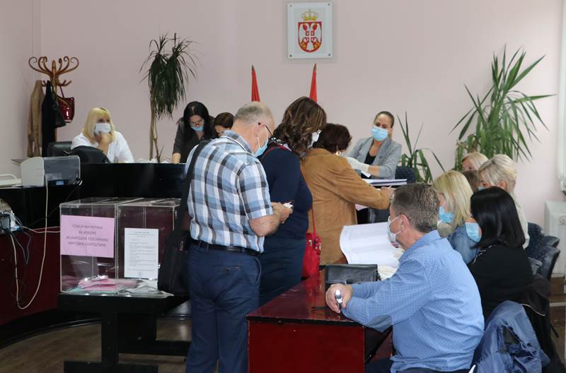 CACAK GLASANJE OTVARANJE BIRACKOG MESTA 21062020 MNA MILOS LUKIC 01