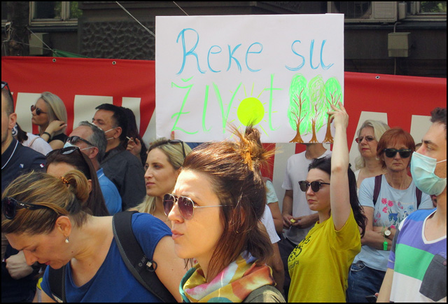 Ozon pres na protestu “Naše reke, naše šume, naš vazduh, naša zemlja” 3 protest 2