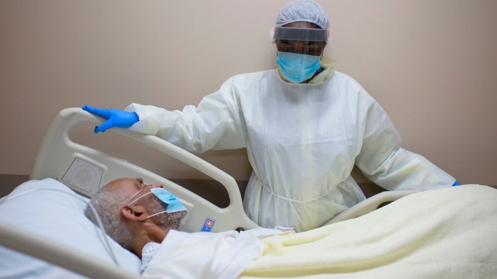 Korona virus: U Srbiji maske obavezne i za decu, Indija dostigla milion, Brazil dva miliona zaraženih 2 pacijent