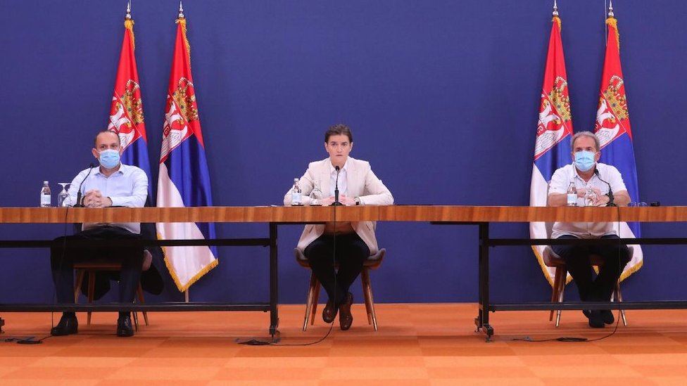 Srbija i korona virus: Šta bi lekari koji traže smenu Kriznog štaba uradili drugačije 3 krizni stab konferencija za medije