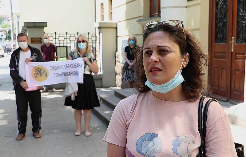 GORNJI MILANOVAC SINDIKATI PROTEST OLGICA TOMIC GAKOVIC 17072020 MNA MILOS LUKIC