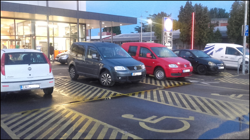 LIDL parkiranje