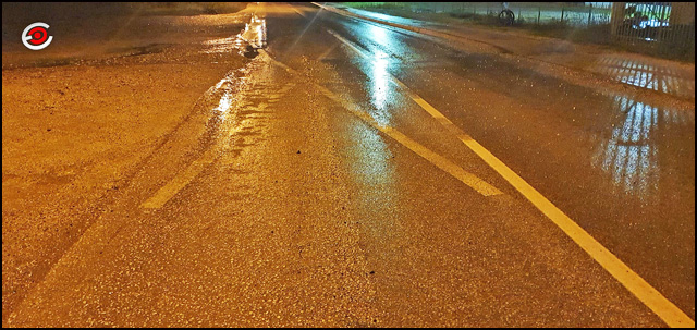 pesak na kolovozu