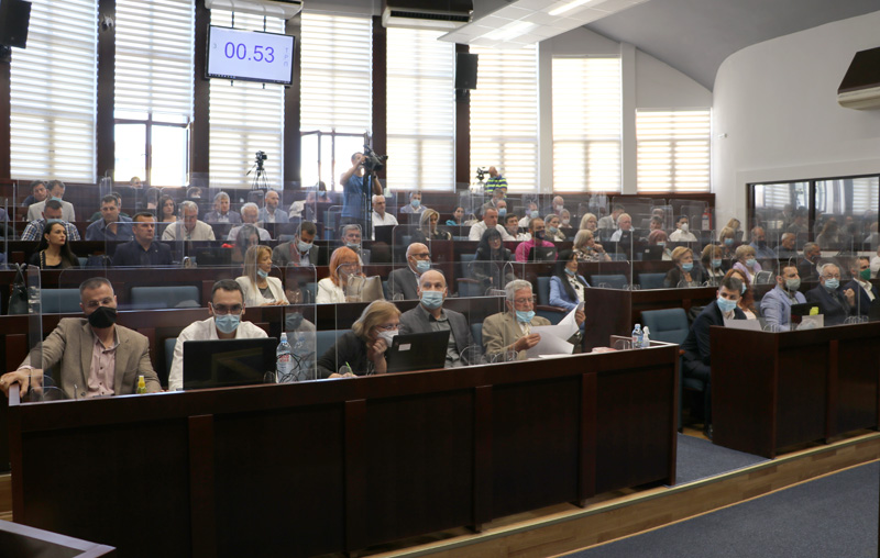 CACAK SKUPSTINA SEDNICA 24092020 MNA MILOS LUKIC 10 SMALL